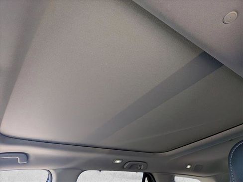 Used 2024 Honda Pilot Touring image 22