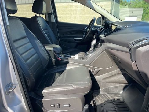 Used 2016 Ford Escape Titanium w/ Equipment Group 301A AWD/4WD image 11
