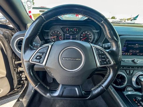 Certified 2023 Chevrolet Camaro LT image 30