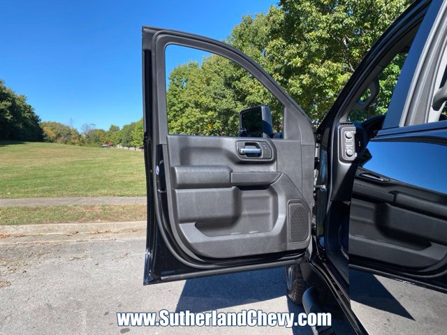 New 2026 Chevrolet Silverado 2500 Custom w/ Custom Value Package AWD/4WD image 18