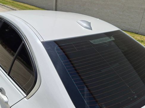 Used 2015 BMW 320i Sedan RWD image 19