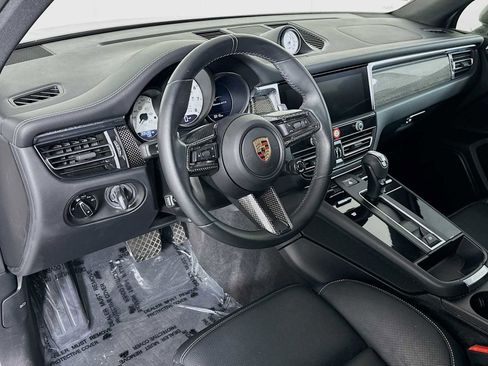 Used 2022 Porsche Macan GTS AWD/4WD image 9