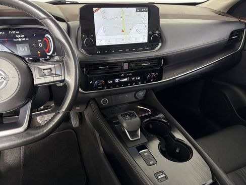 Used 2021 Nissan Rogue Platinum FWD image 27