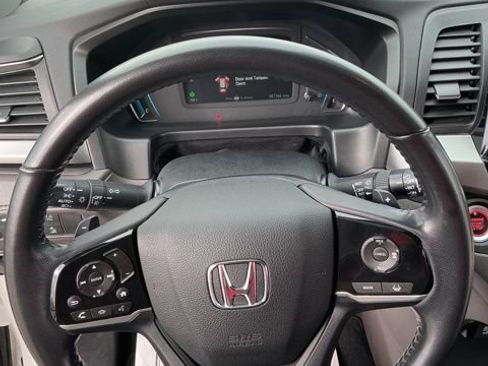 Used 2018 Honda Odyssey EX-L image 28