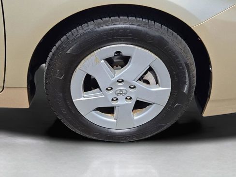 Used 2010 Toyota Prius Five image 6