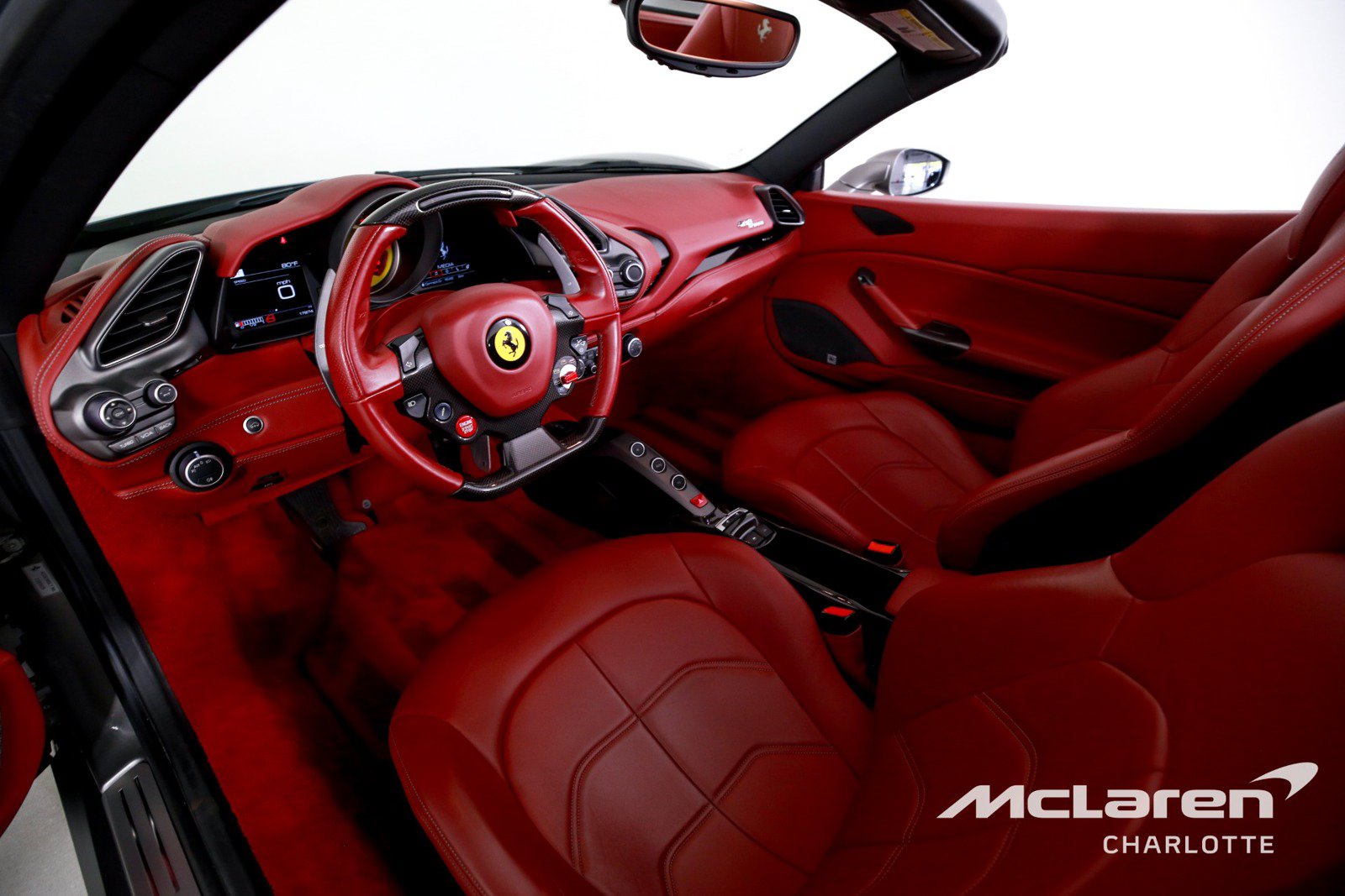 Used 2018 Ferrari 488 Spider RWD image 13