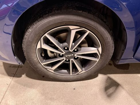 Certified 2023 Kia Forte LXS image 10