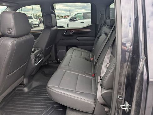 Used 2023 GMC Sierra 1500 Denali w/ Denali Reserve Package AWD/4WD image 10