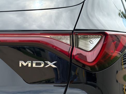 Used 2025 Acura MDX FWD w/ Technology Package image 31