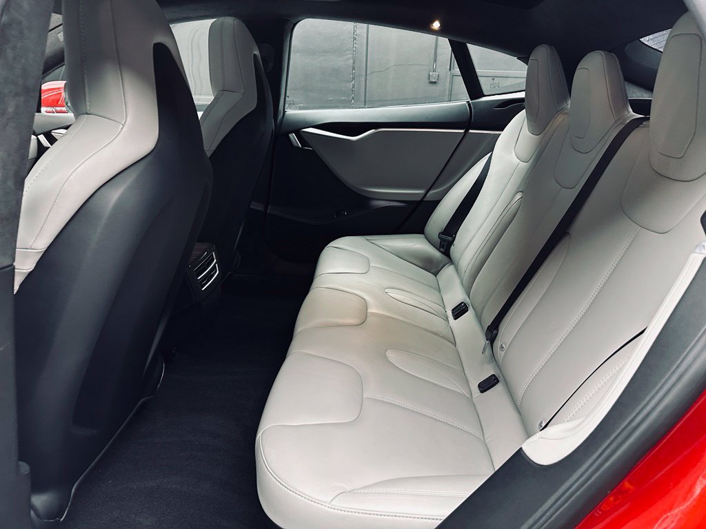 Used 2015 Tesla Model S 70D AWD/4WD image 21