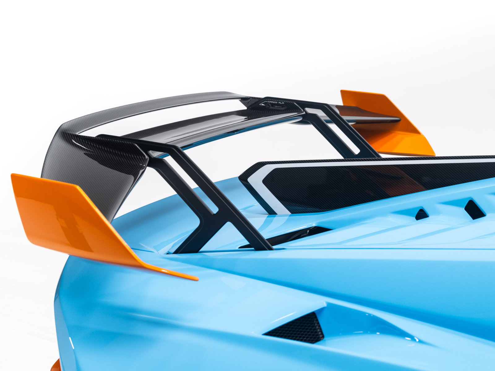 Used 2022 Lamborghini Huracan STO RWD image 24