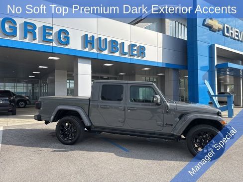 Used 2023 Jeep Gladiator Overland AWD/4WD image 24