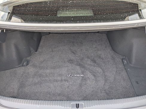 Used 2017 Lexus IS 200t w/ Navigation System Package image 31