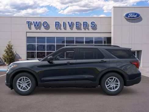 New 2026 Ford Explorer Active w/ Active Comfort Package RWD image 3