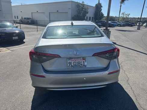 Used 2024 Honda Civic LX image 4