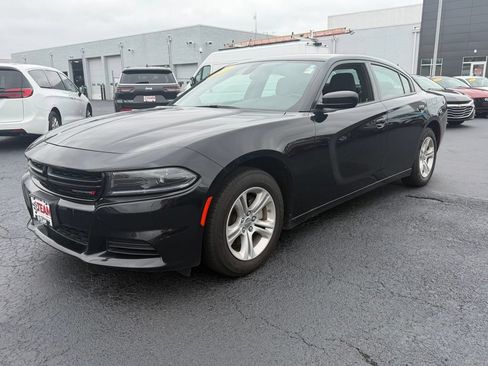 Used 2023 Dodge Charger SXT RWD image 5
