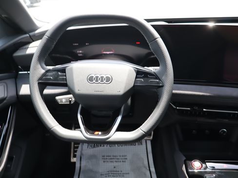 Used 2025 Audi S6 e-tron Premium Plus w/ Premium Plus AWD/4WD image 12