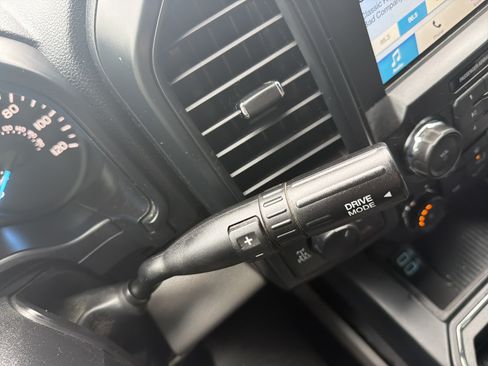 Used 2018 Ford F150 XL w/ Equipment Group 101A Mid AWD/4WD image 26