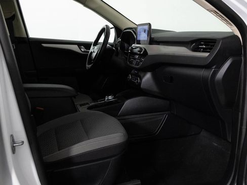 Used 2020 Ford Escape SE Sport image 40