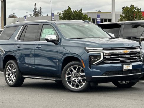 New 2026 Chevrolet Tahoe Premier image 2