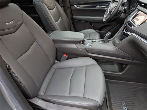 Certified 2023 Cadillac XT5 Premium Luxury w/ LPO, Floor Liner Package image 26