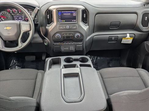 New 2025 Chevrolet Silverado 1500 Custom image 13