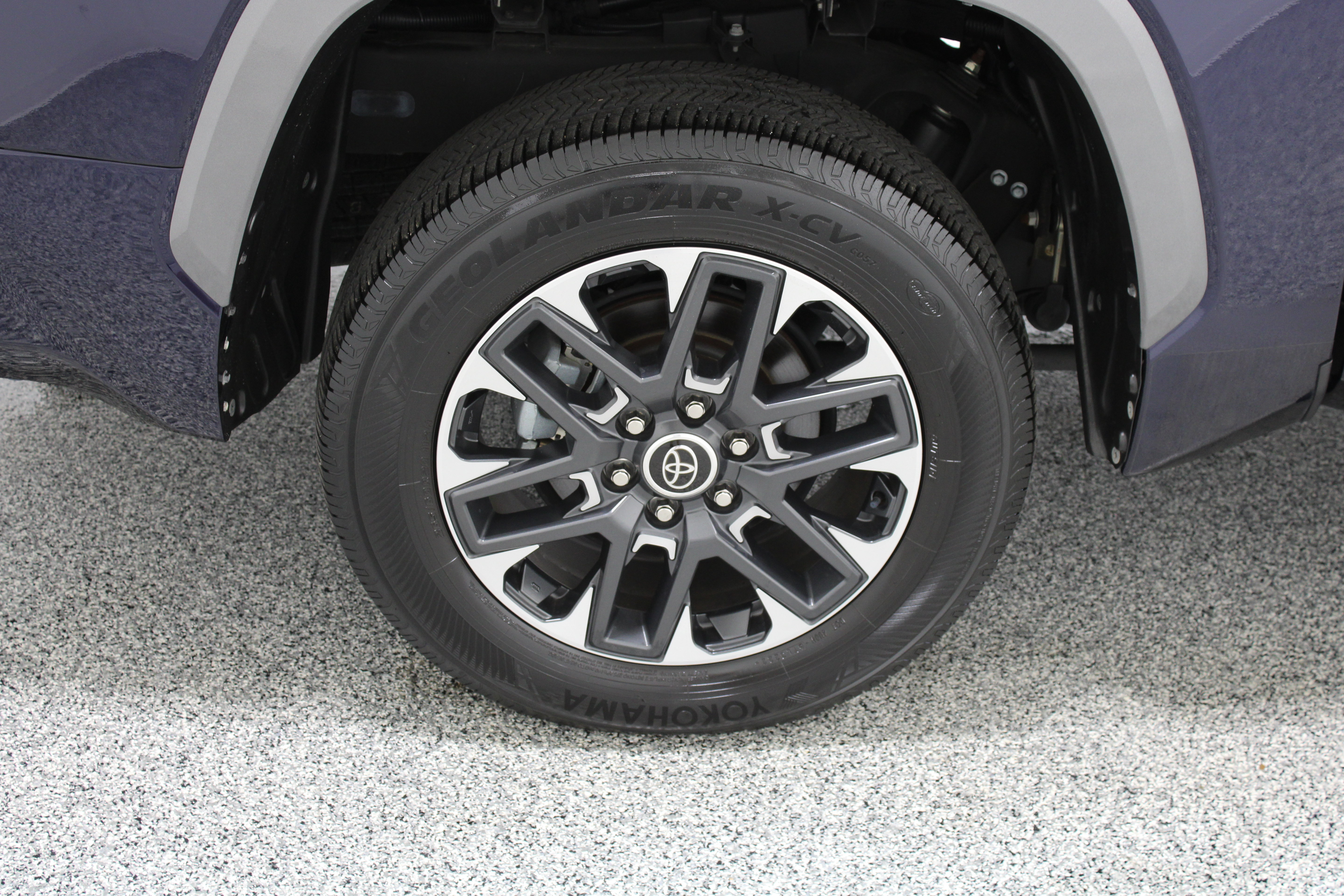 Used 2023 Toyota Tundra Limited RWD image 6