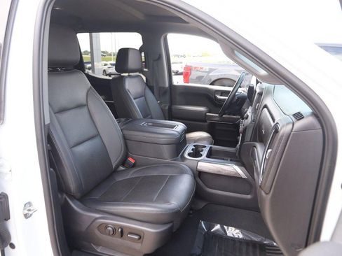 Used 2021 Chevrolet Silverado 1500 LTZ AWD/4WD image 25