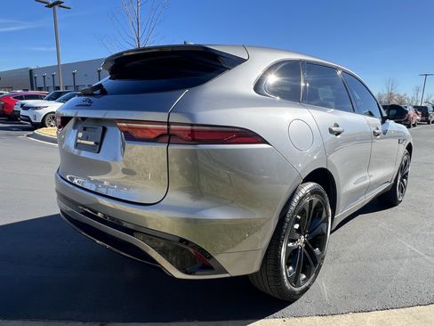 Certified 2025 Jaguar F-PACE R-Dynamic S image 7