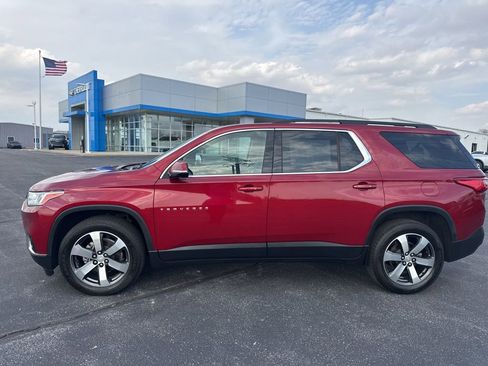 Used 2019 Chevrolet Traverse LT w/ LT Premium Package image 5