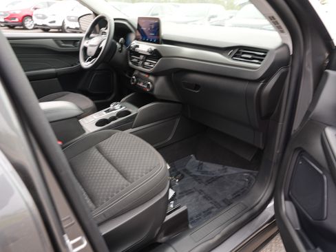 Used 2024 Ford Escape Active AWD/4WD image 31