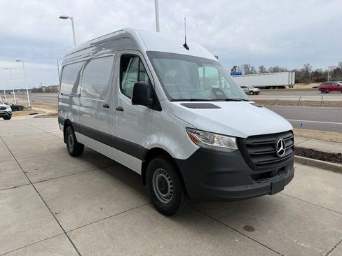 New 2026 Mercedes-Benz Sprinter 144 Cargo image 3