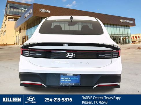 Used 2025 Hyundai Sonata SE image 8