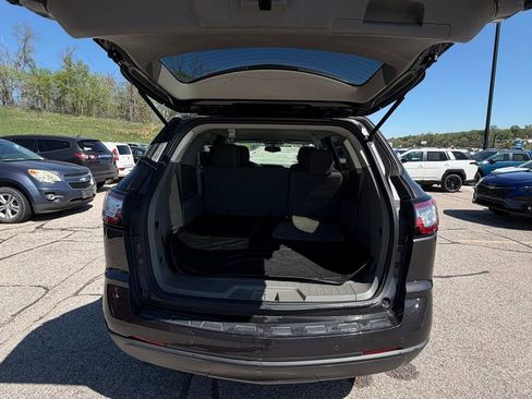 Used 2015 Chevrolet Traverse LS AWD/4WD image 18