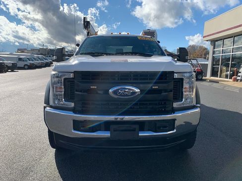 Used 2019 Ford F550 4x4 SuperCab Super Duty image 2