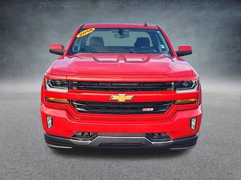 Used 2018 Chevrolet Silverado 1500 LT w/ All Star Edition image 2