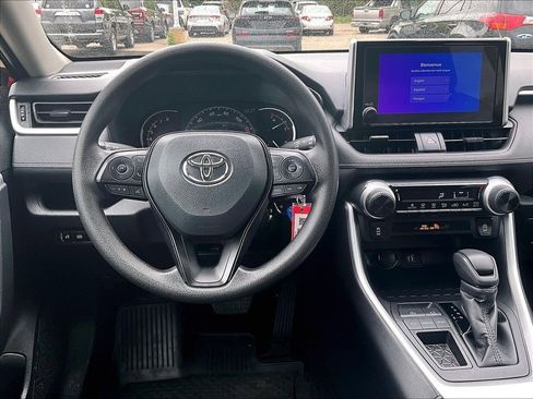 Certified 2025 Toyota RAV4 LE FWD image 17
