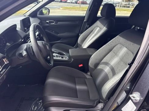 Certified 2025 Honda Civic Sport image 12