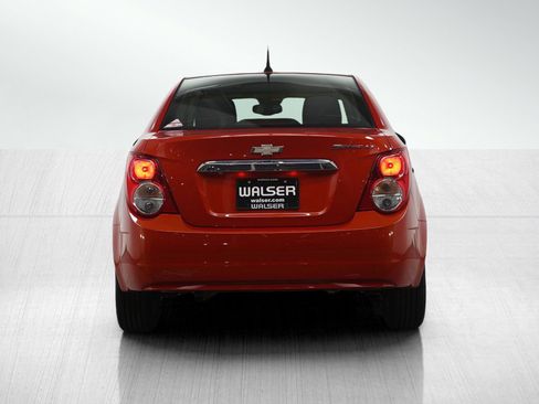 Used 2012 Chevrolet Sonic LT image 4