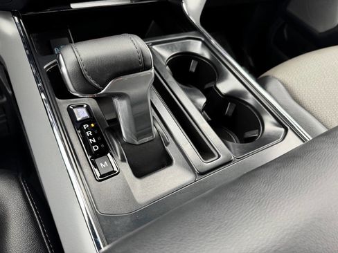 Used 2024 Ford F150 Lariat AWD/4WD image 17