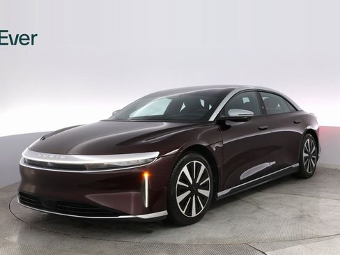 Used 2023 Lucid Air Grand Touring image 2