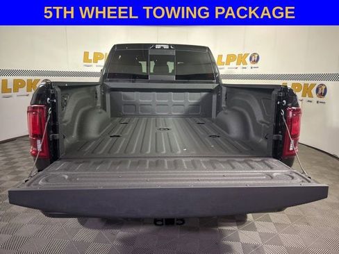 New 2026 RAM 2500 Limited AWD/4WD image 3