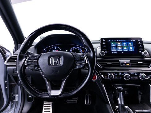 Used 2022 Honda Accord Sport image 6