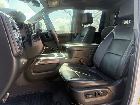 Used 2022 Chevrolet Silverado 2500 LTZ w/ LTZ Premium Texas Edition image 9