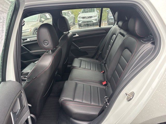 Used 2021 Volkswagen GTI SE FWD image 10