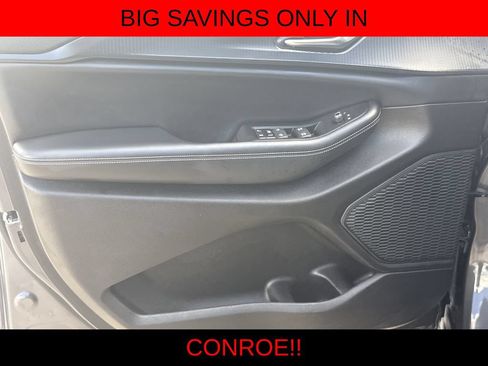 Used 2024 Jeep Grand Cherokee Altitude RWD image 10
