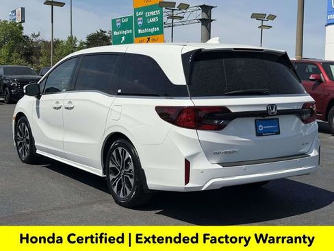 Used 2026 Honda Odyssey Elite image 3