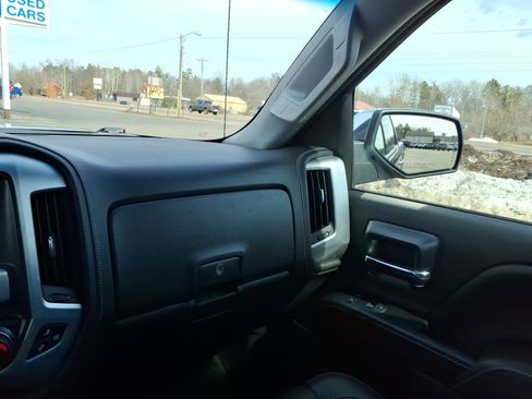 Used 2015 GMC Sierra 1500 SLT w/ SLT Crew Cab Value Package image 21