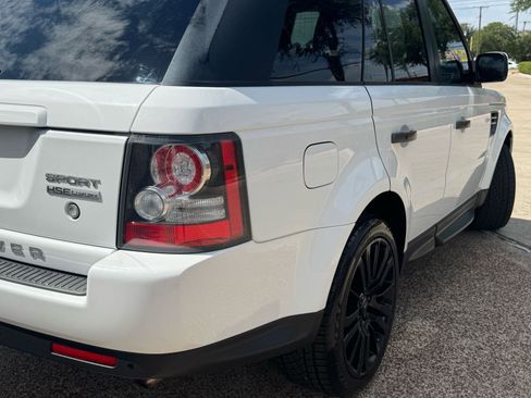 Used 2011 Land Rover Range Rover Sport HSE LUX AWD/4WD image 4