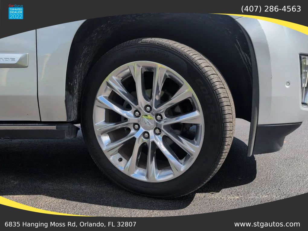 Used 2018 Cadillac Escalade Premium Luxury AWD/4WD image 32